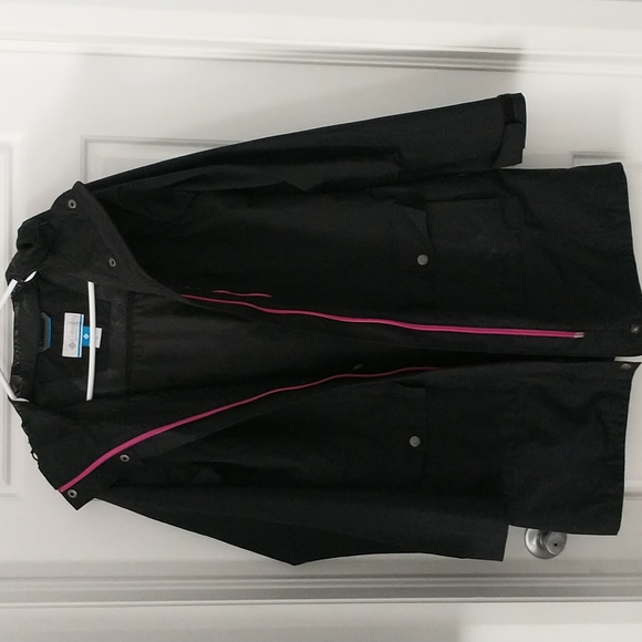 Colombia waterproof jacket - Picture 2 of 4